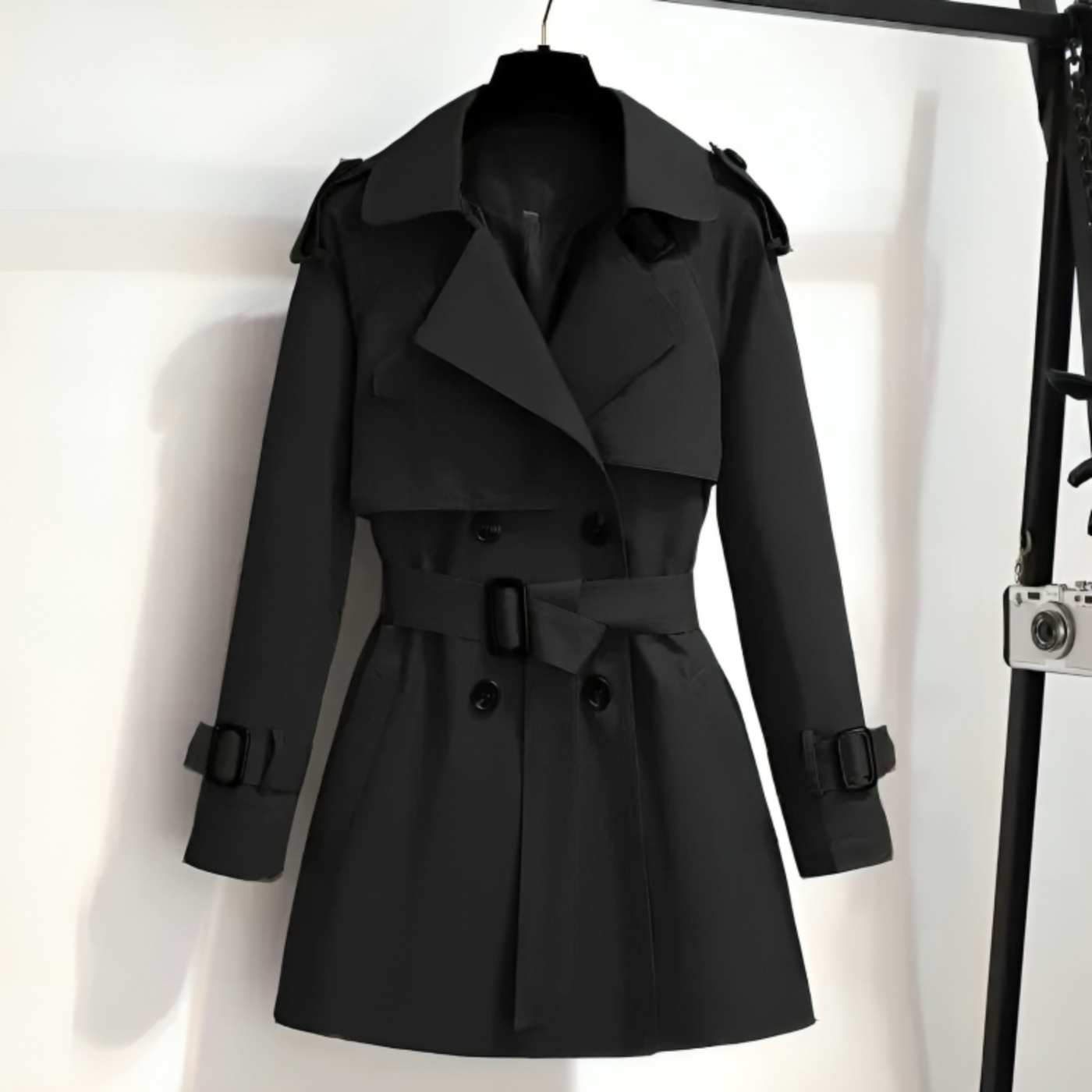 ANNA slim fit kort dobbeltradet trenchcoat