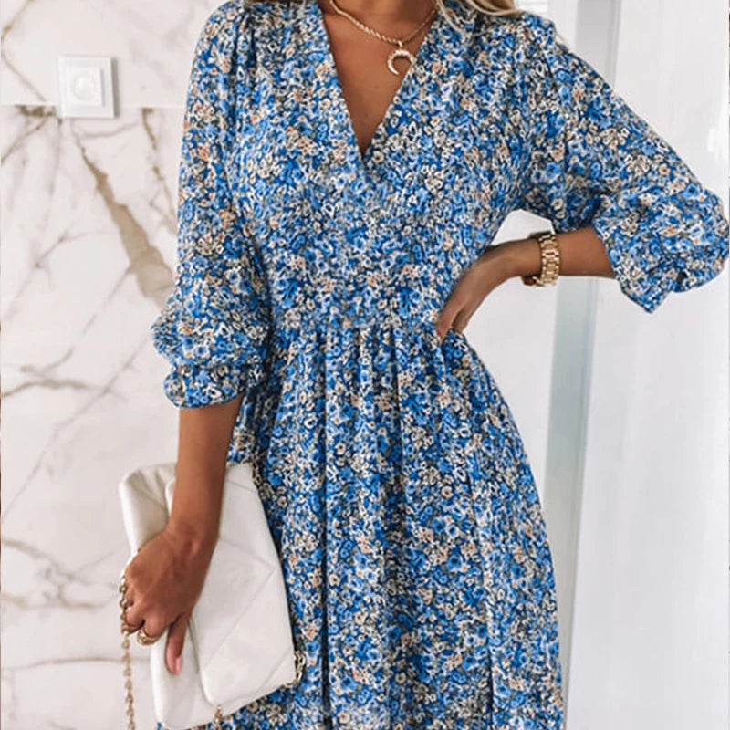 Kjole med Smocktalje | Blomstermønster | Feminint & Let