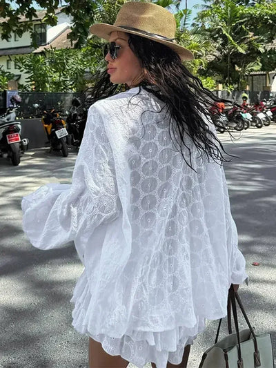 Elegant Hvidt Todelt Sæt | Broderie Anglaise Bomuld | Chikt & Unikt